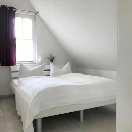 Meeresbraut Comfortable Glowe